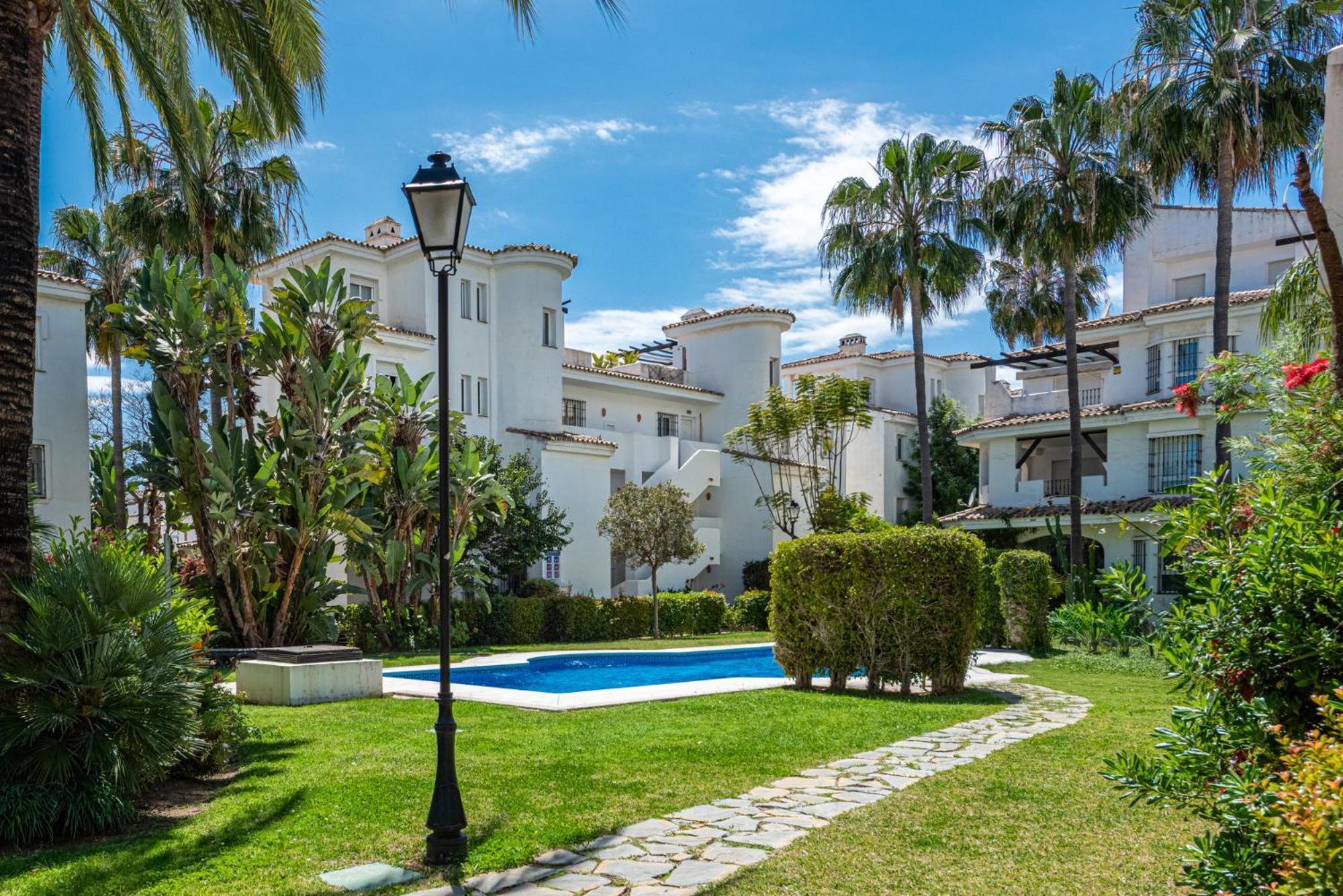 Naranjos Puerto Banus Apartamento *