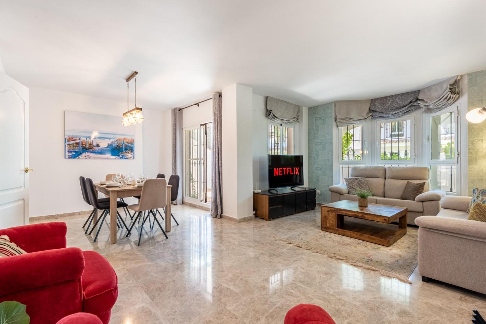 Apartment Naranjos Puerto Banus